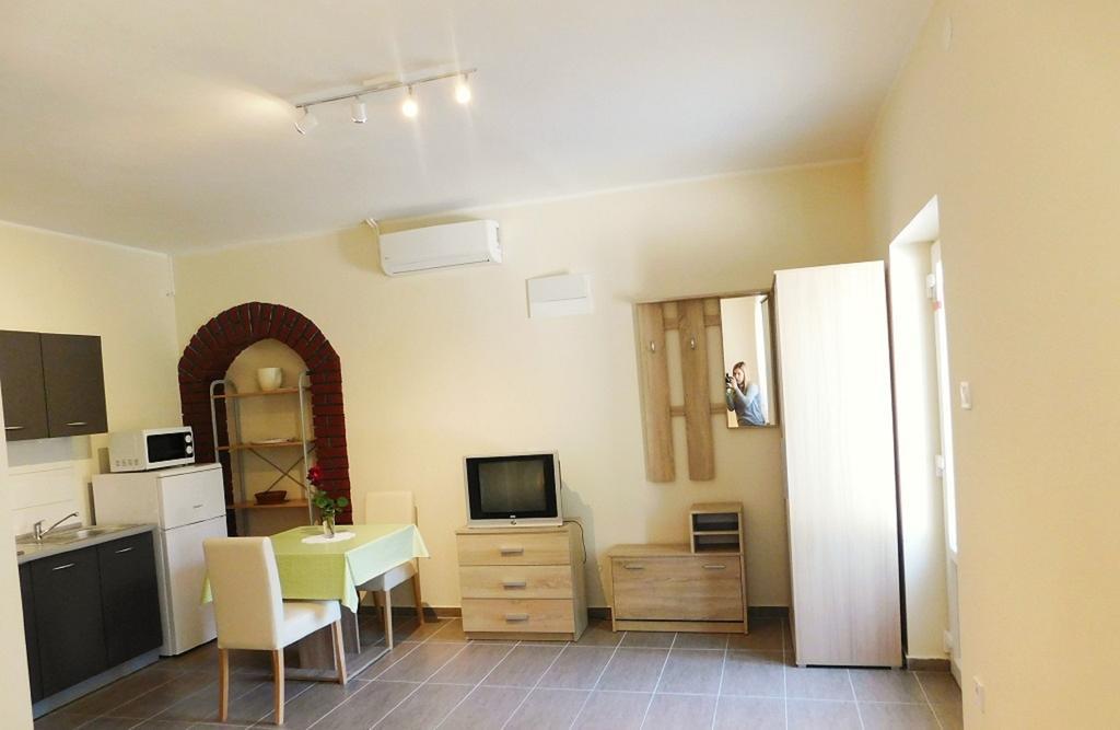 Apartments Danilo 48 Пула Екстер'єр фото