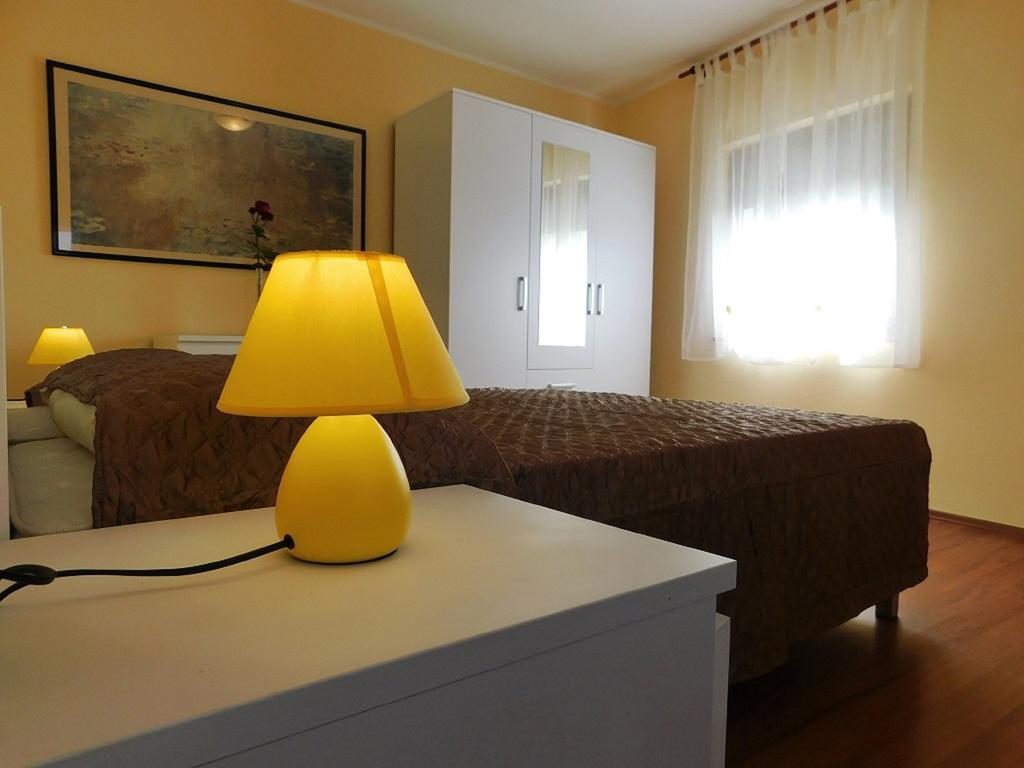 Apartments Danilo 48 Пула Екстер'єр фото