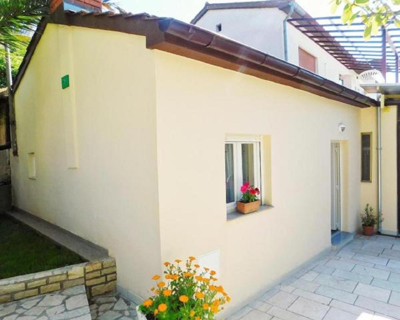 Apartments Danilo 48 Пула Екстер'єр фото